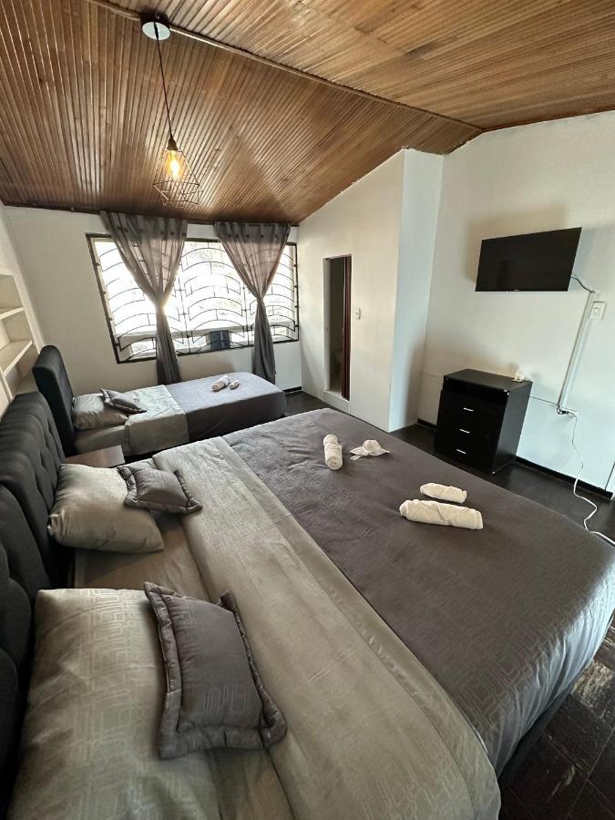 H&L Boutique Hotel Богота Екстериор снимка